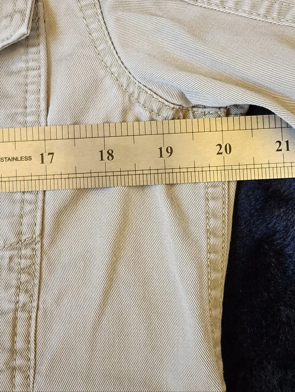 Levis Khaki Commuter Trucker Jacket Medium - Picture 3 of 12